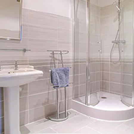 Awesome In Souvigné