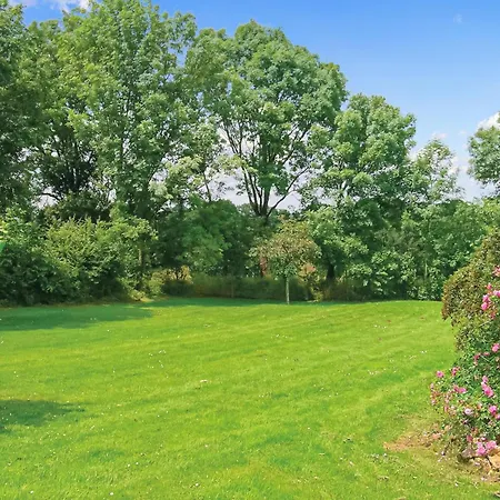 Feriehus Awesome In Souvigné