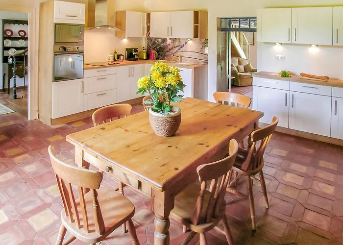 Сasa de vacaciones Awesome In Souvigné